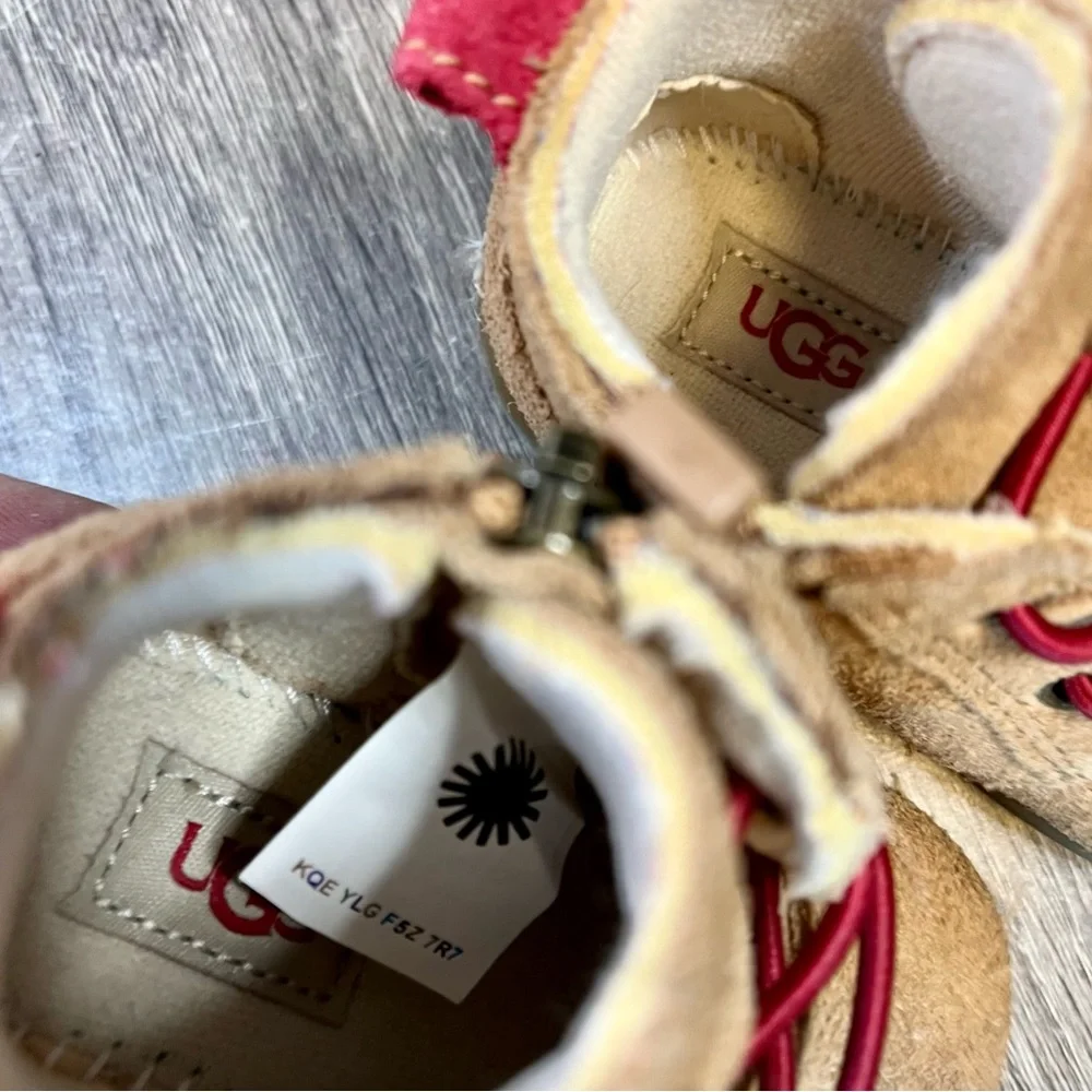 UGG little ones